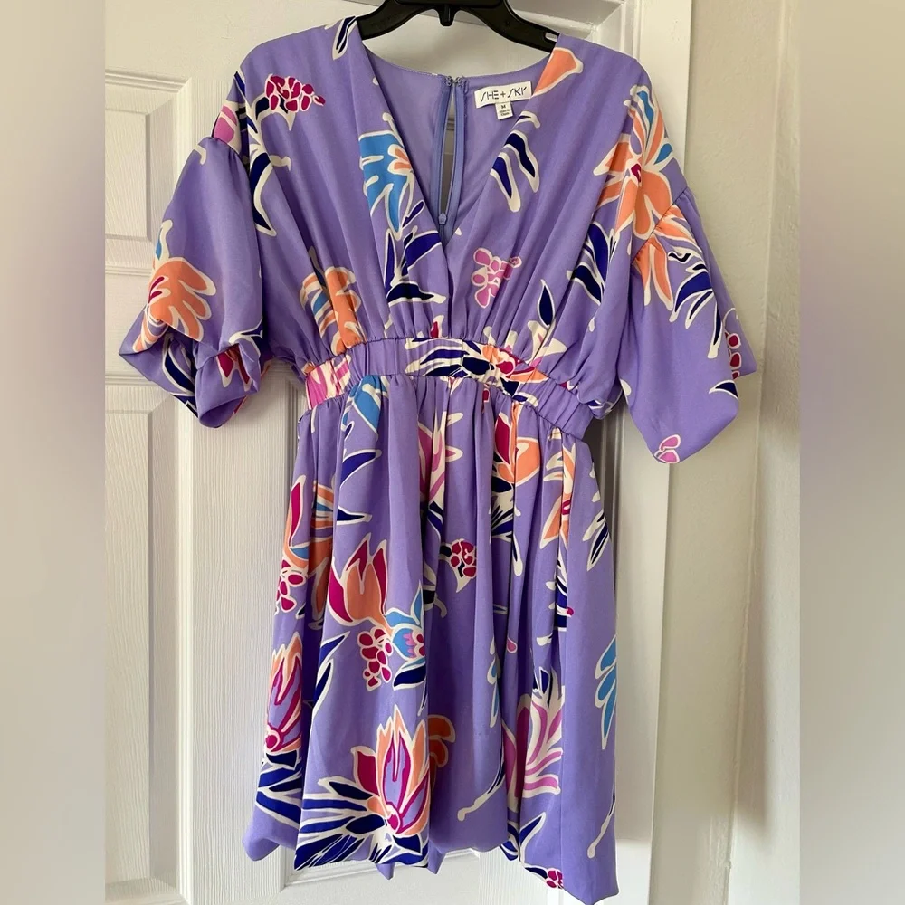 She + Sky Lavender Floral Dress (Women’s M) Looks Brand New! - Picture 6 of 6